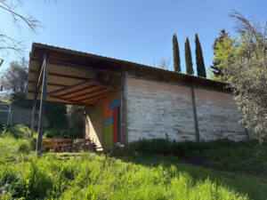 la-casa-degli-attrezzi-esterno-1